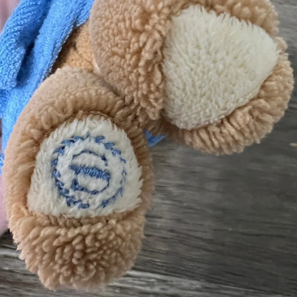 Sheraton Hotel Little Teddy Bear‎ in Robe